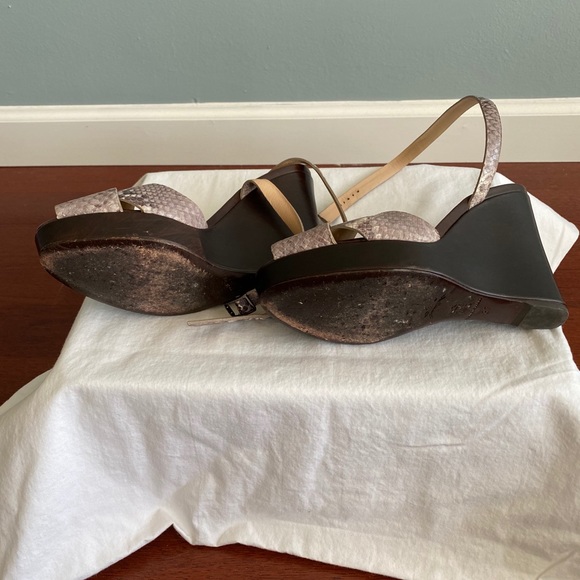 Longchamp strappy platform snakeprint sandal heels - Picture 4 of 5